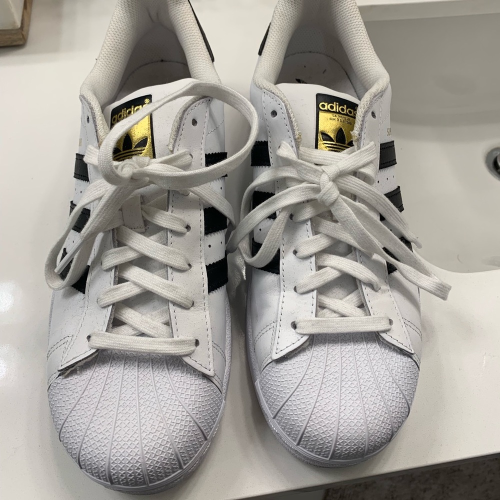 Adidas Superstar Sneakers